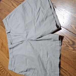 COLUMBIA Mens Shorts  34 x 9 NEW NEW Hiking Outdoors